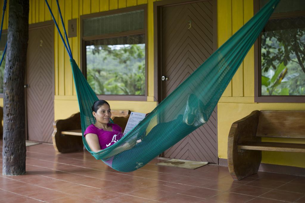 Hotel Catarata Rio Celeste Бихагуа Номер фото