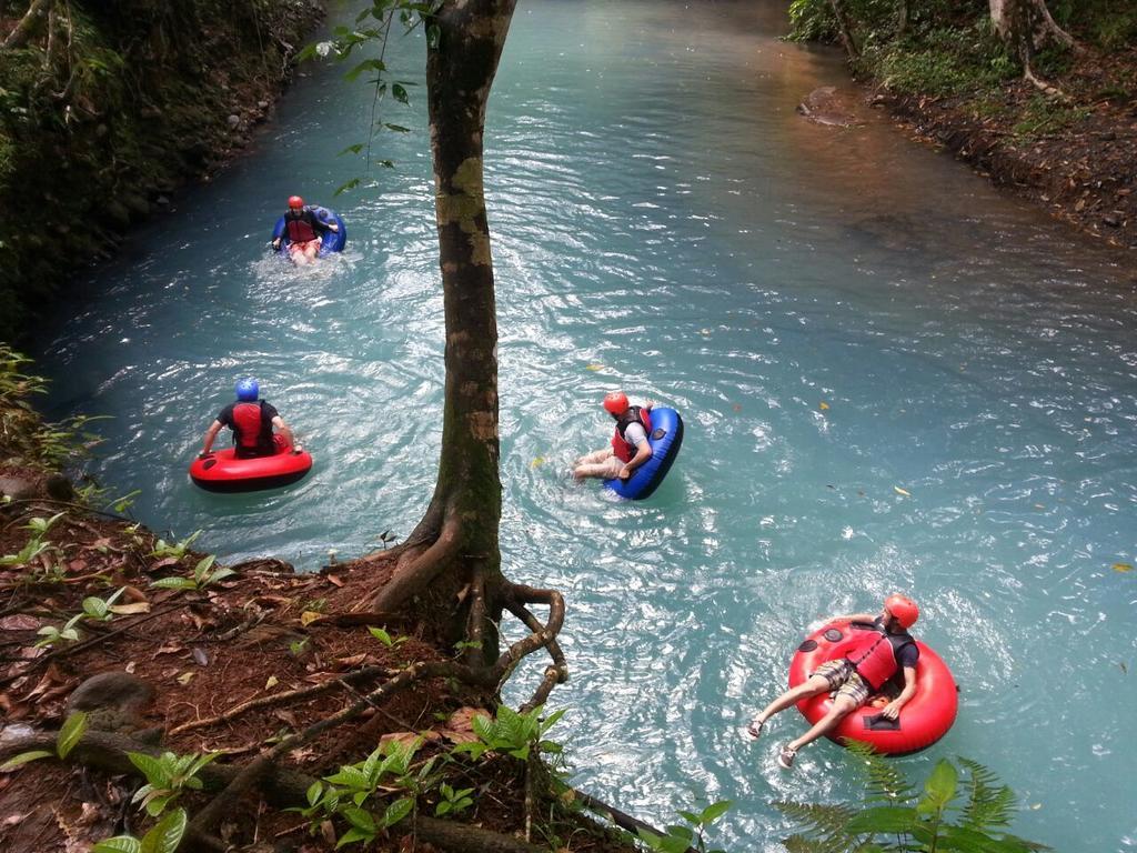 Hotel Catarata Rio Celeste Бихагуа Экстерьер фото