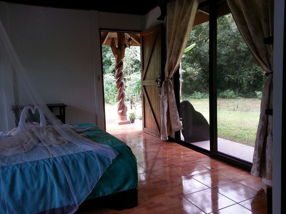 Hotel Catarata Rio Celeste Бихагуа Экстерьер фото